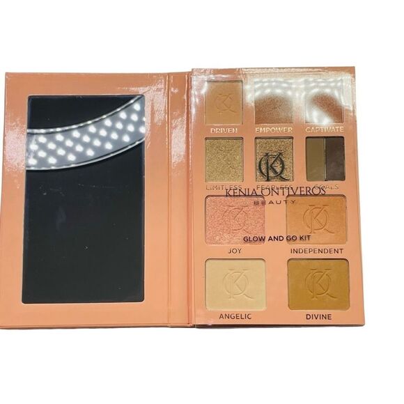 Kenia Ontiveros Beauty Glow & Go Kit - Picture 14 of 16